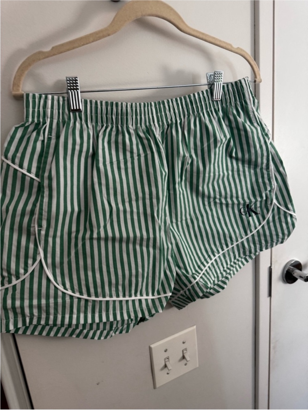 Calvin Klein Jeans Green Stripe Poplin Track Shorts | CK Logo | M - Picture 6 of 7